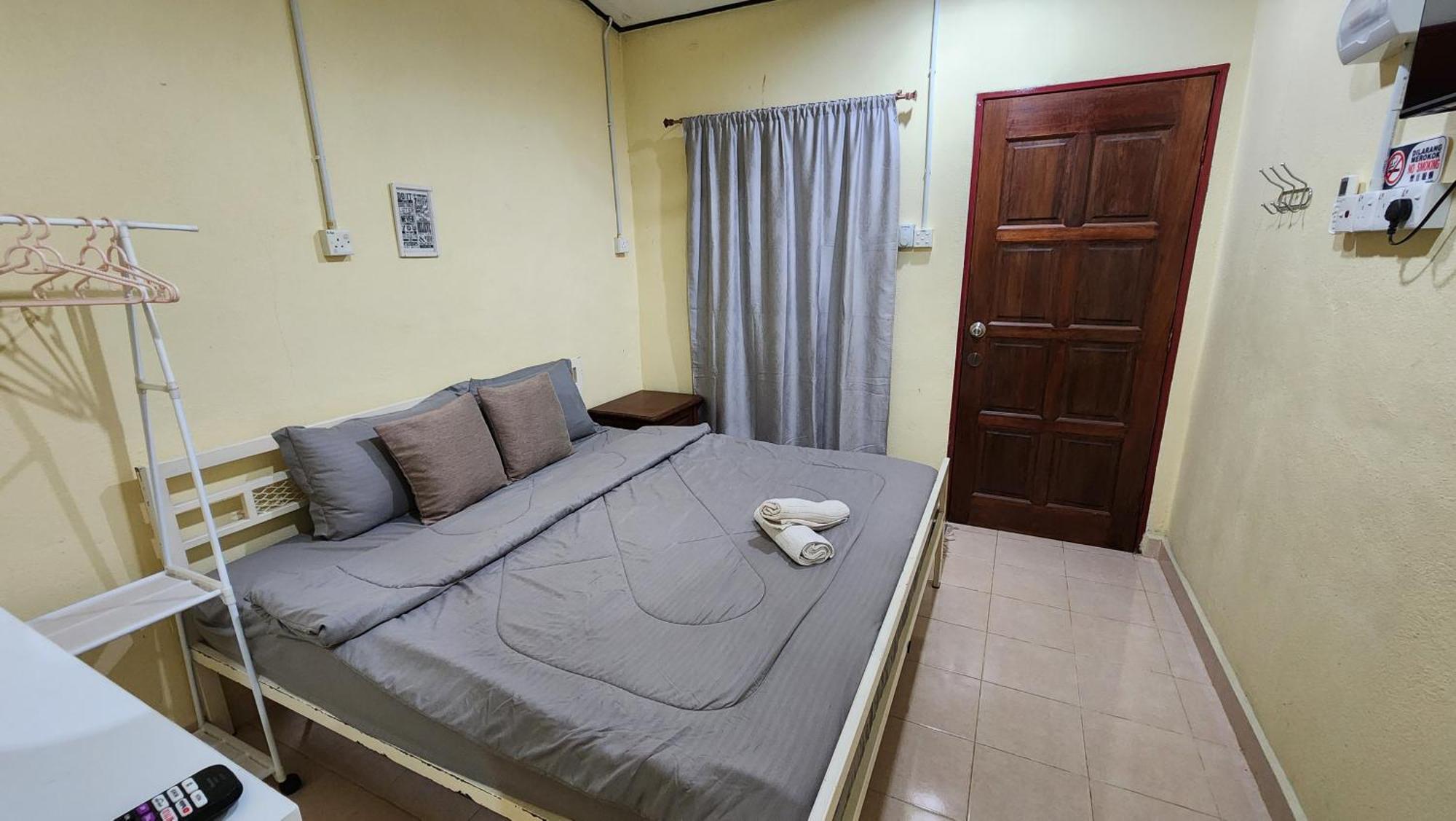 Lagenda Resthouse Cenang Beach Pantai Cenang  Exteriör bild